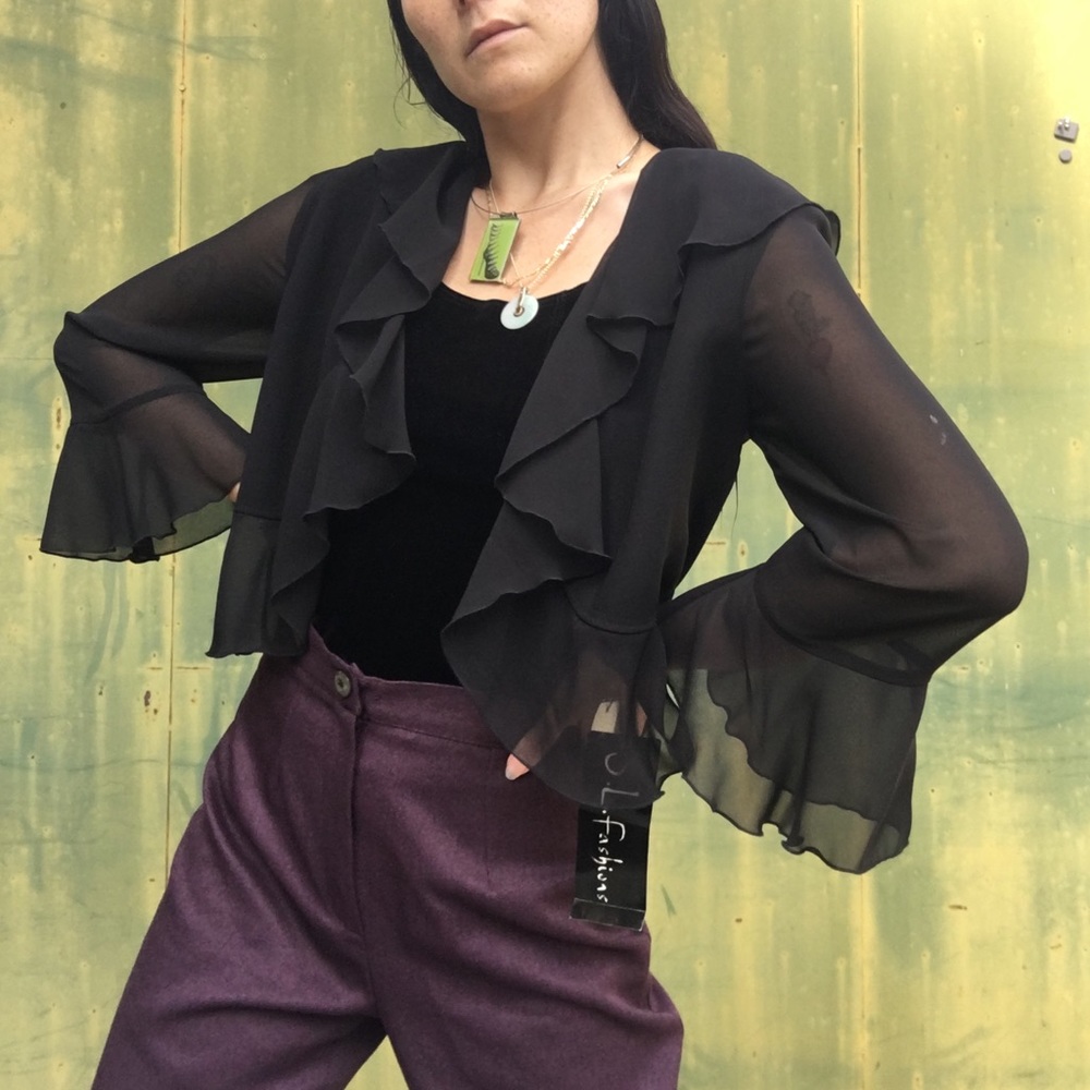 The *Missy* Cropped Ruffled Bolero~